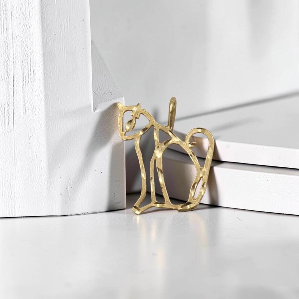 Vintage 14K Yellow Gold Cat Silhouette Charm — Circa 1980s - Petra StarCharm