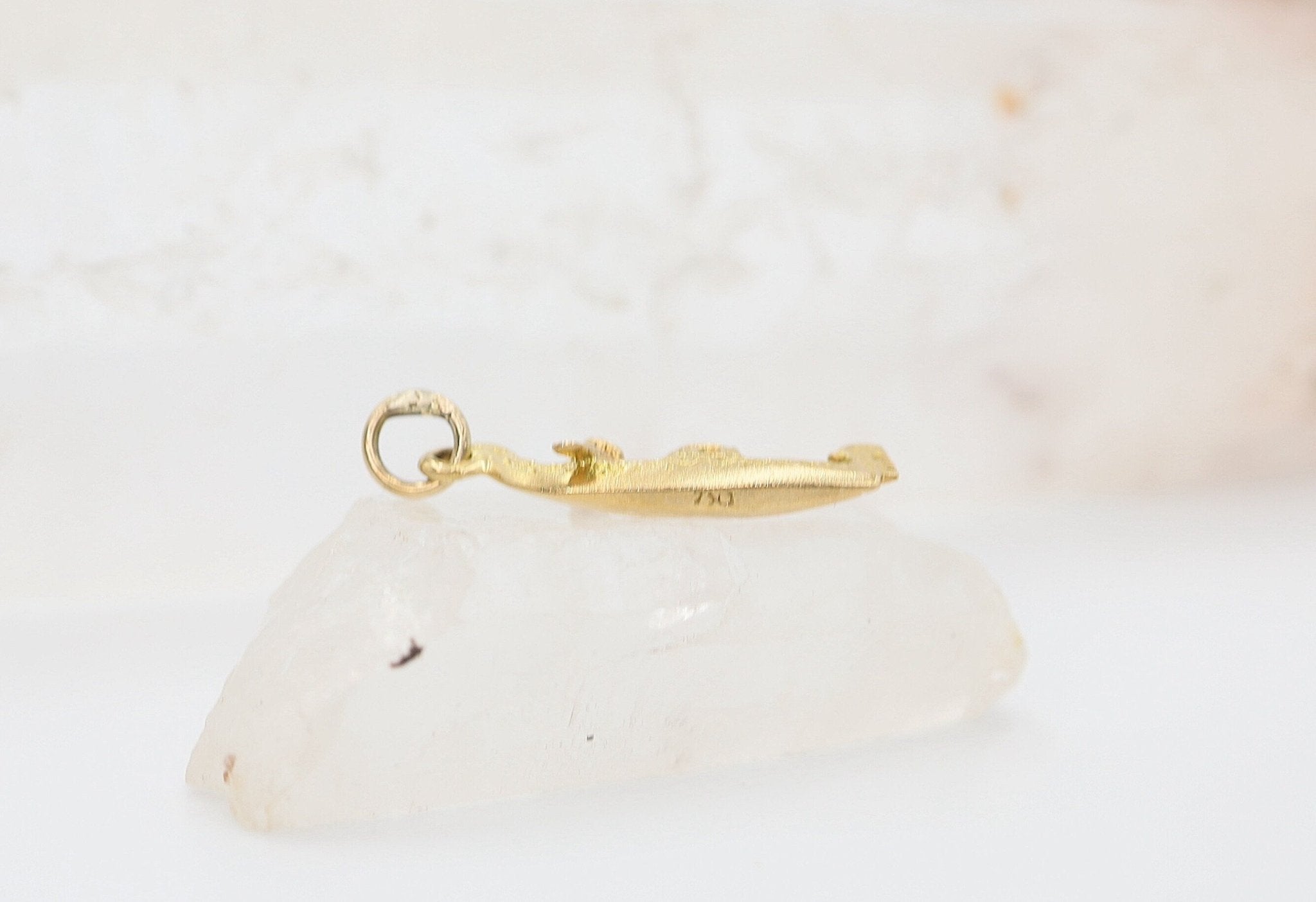 Vintage 18k Gold Gondola Charm - Petra Star