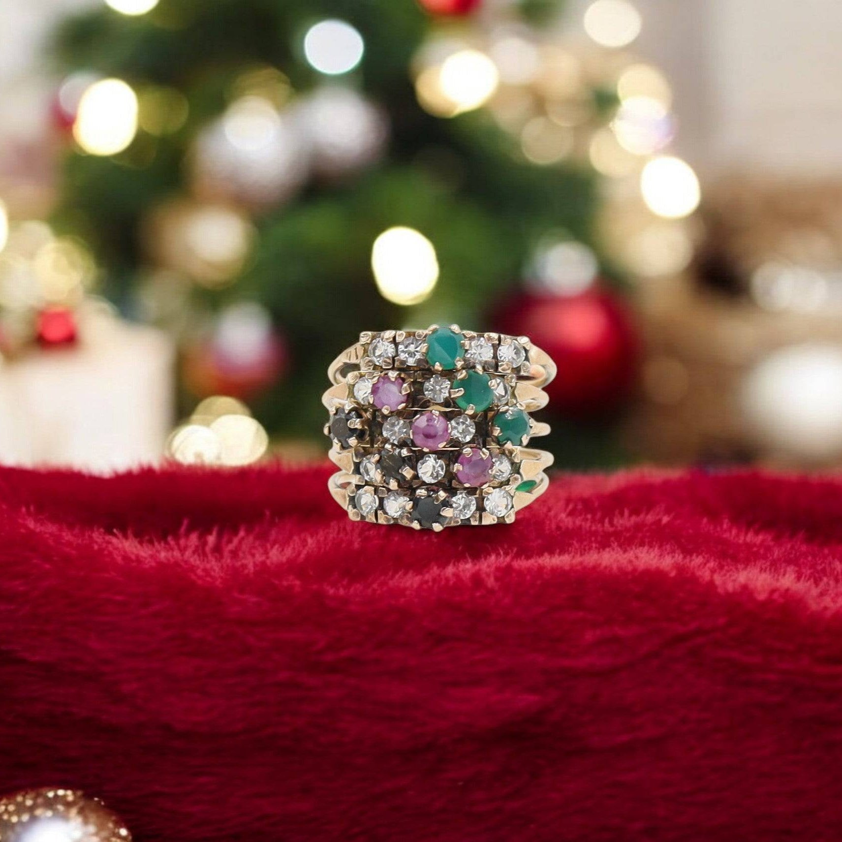 Vintage Five-Band Harem Ring in 14k Gold - Petra Star