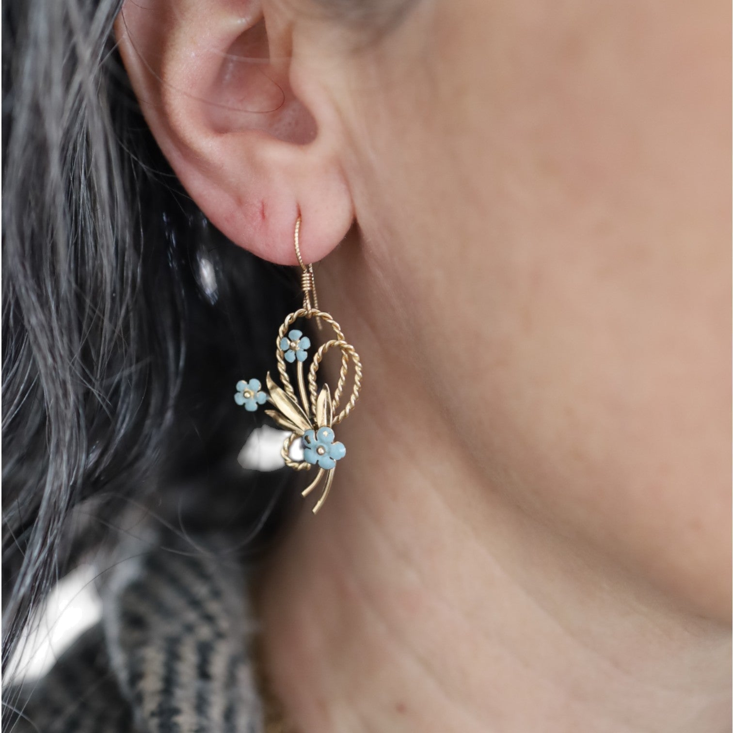 Vintage Forget Me Not Earrings in 14k Gold - Petra Star