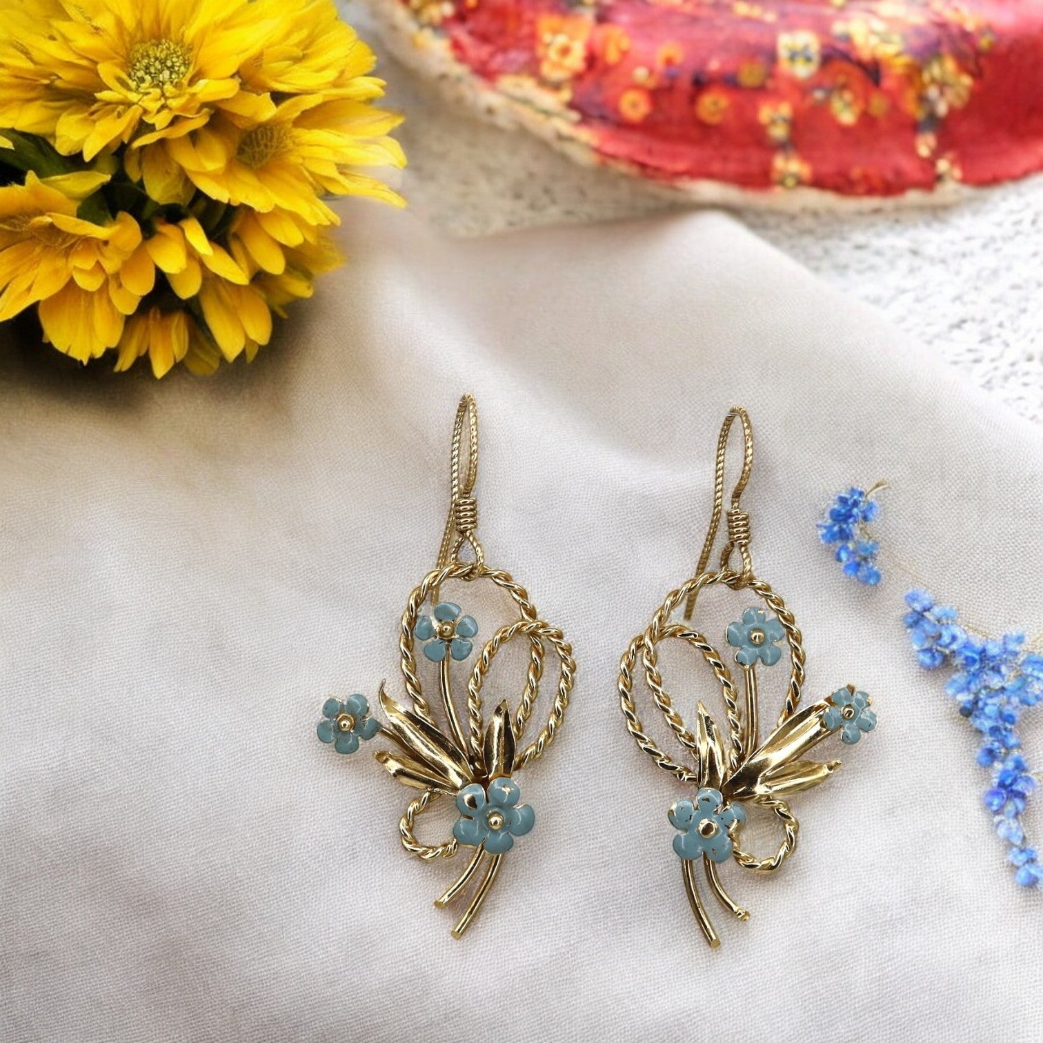 Vintage Forget Me Not Earrings in 14k Gold - Petra Star