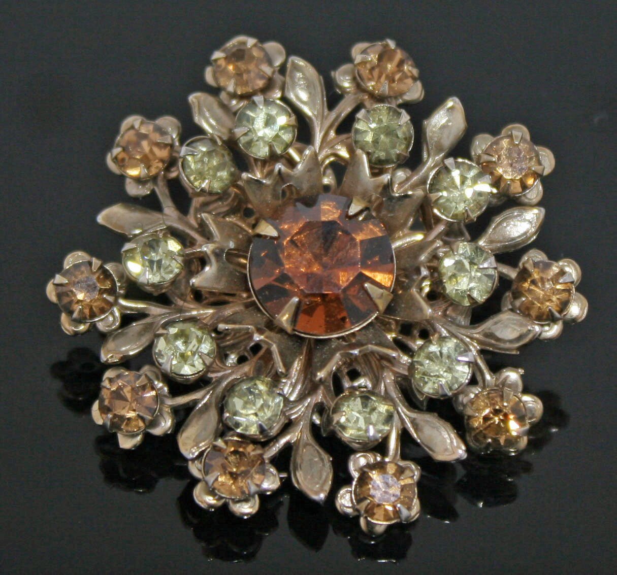 Vintage Gold-Tone Miriam Haskell-Style Costume Jewelry Brooch Pin - Petra Star