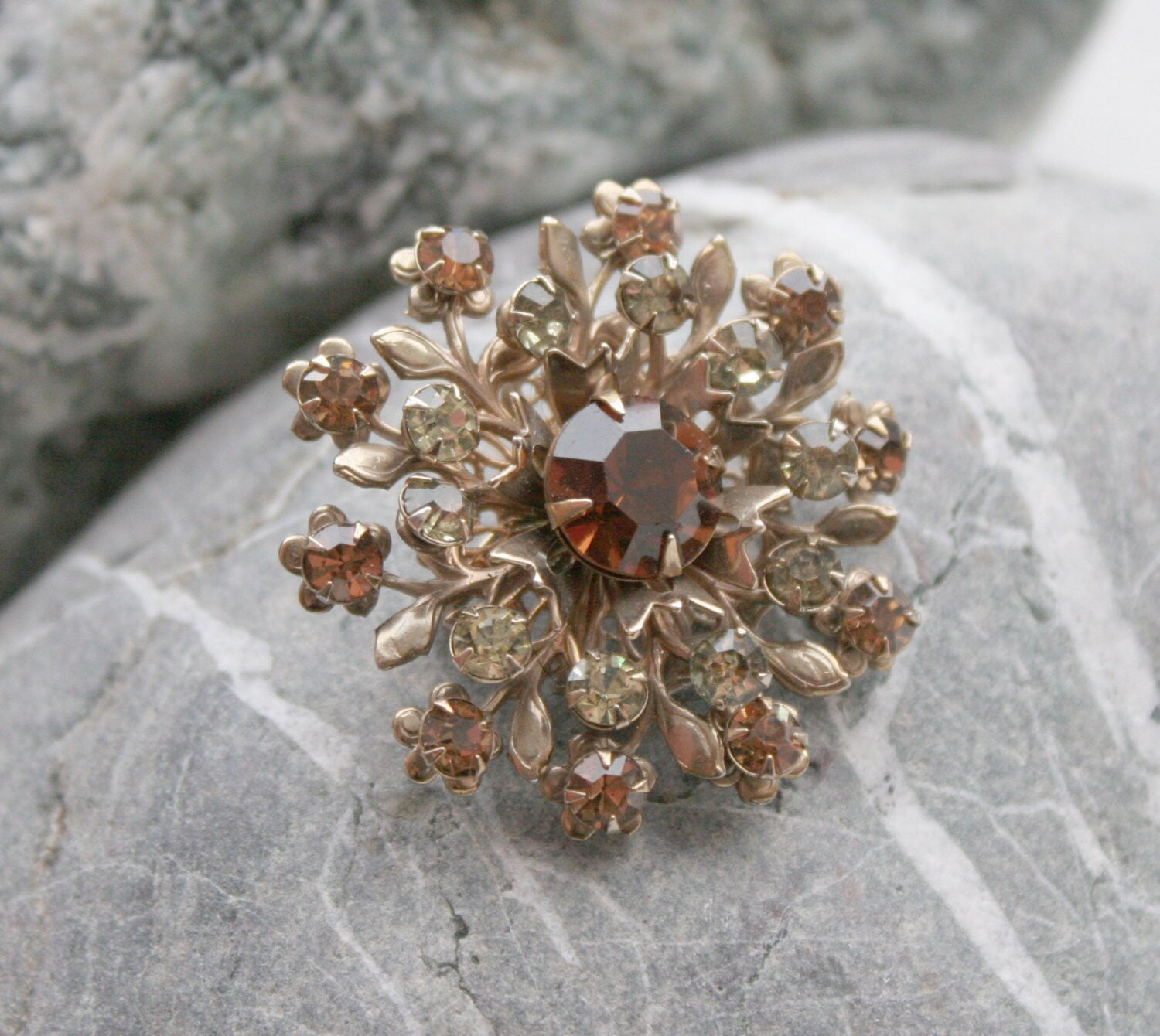 Vintage Gold-Tone Miriam Haskell-Style Costume Jewelry Brooch Pin - Petra Star
