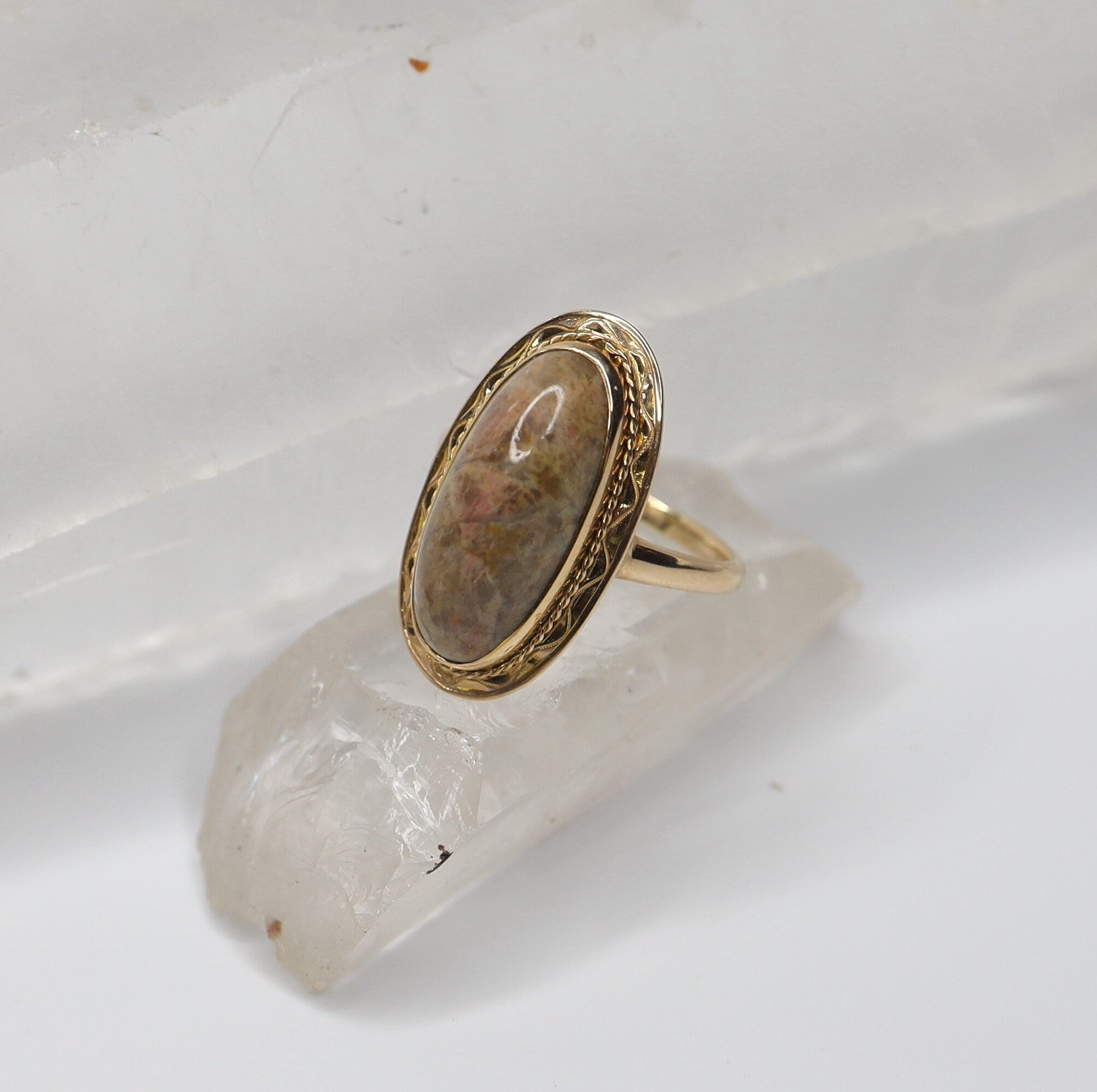 Vintage Jasper Ring 14k Yellow Gold Ring - Petra Star
