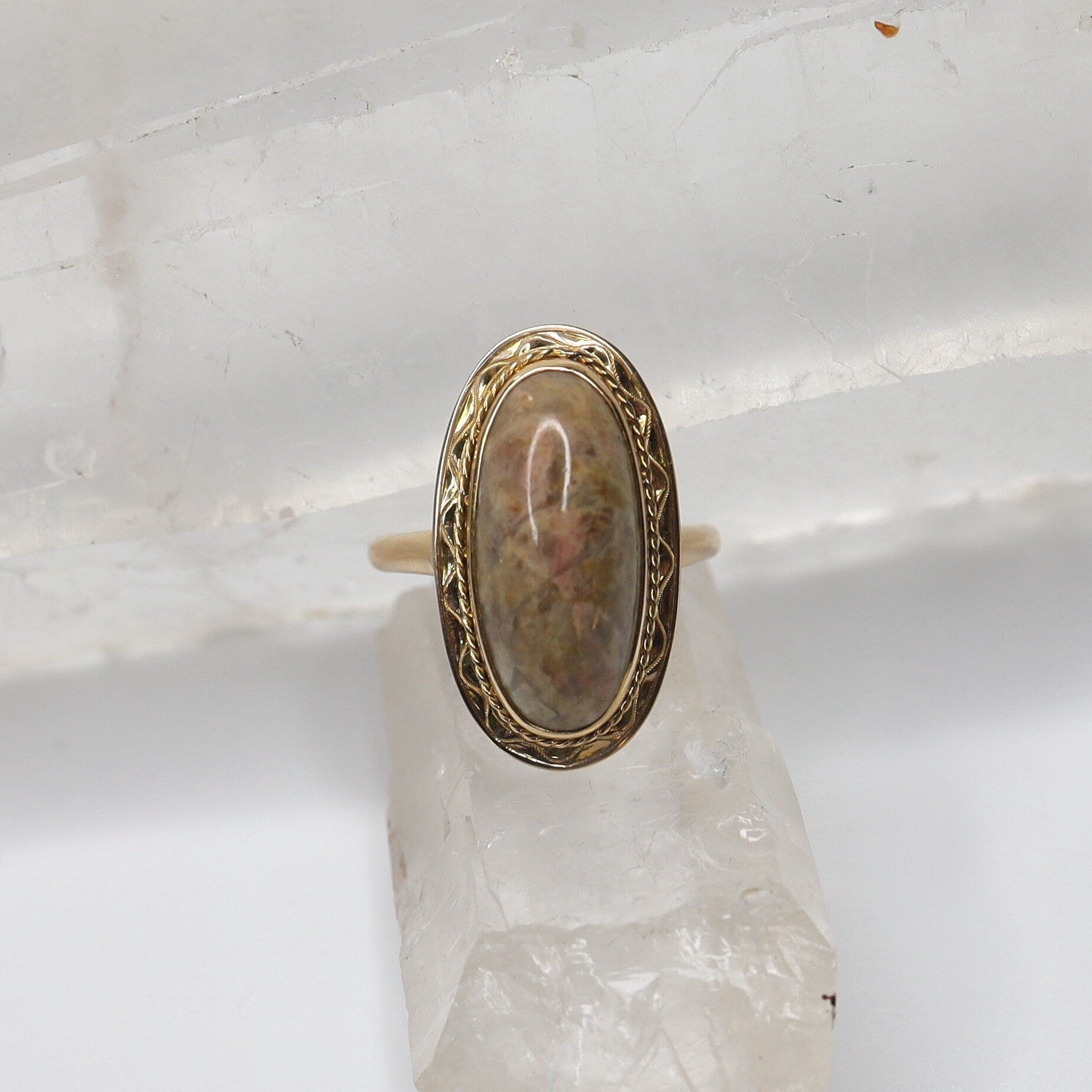 Vintage Jasper Ring 14k Yellow Gold Ring - Petra Star