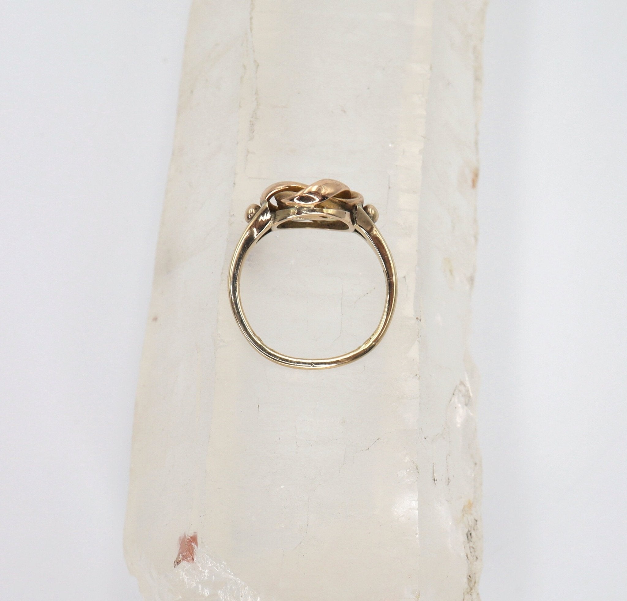 Vintage Love Knot Ring—14k Gold with Ruby - Petra Star