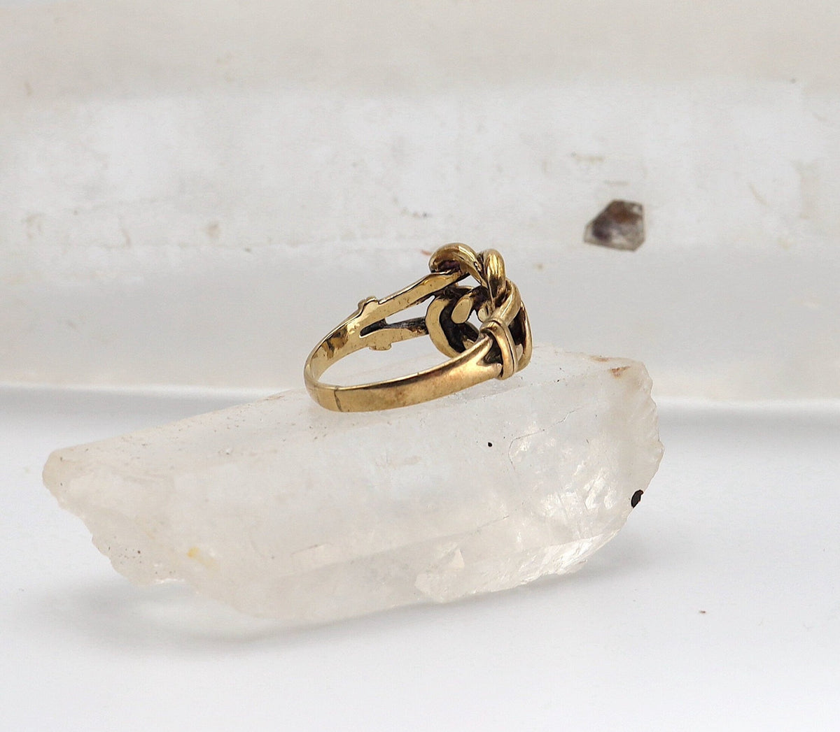Vintage Lovers Knot Ring 9K Love Knot Hallmarked 1976 English Lovers Knot Band - DK661 - Petra Star