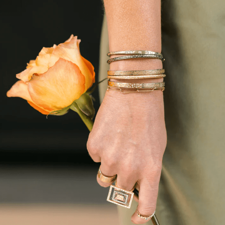 Walking on the Moon Cuff 2.0 - Petra Star