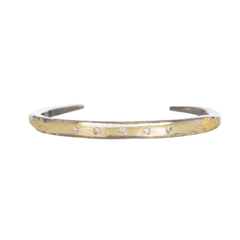 Walking on the Moon Cuff 2.0 - Petra Star