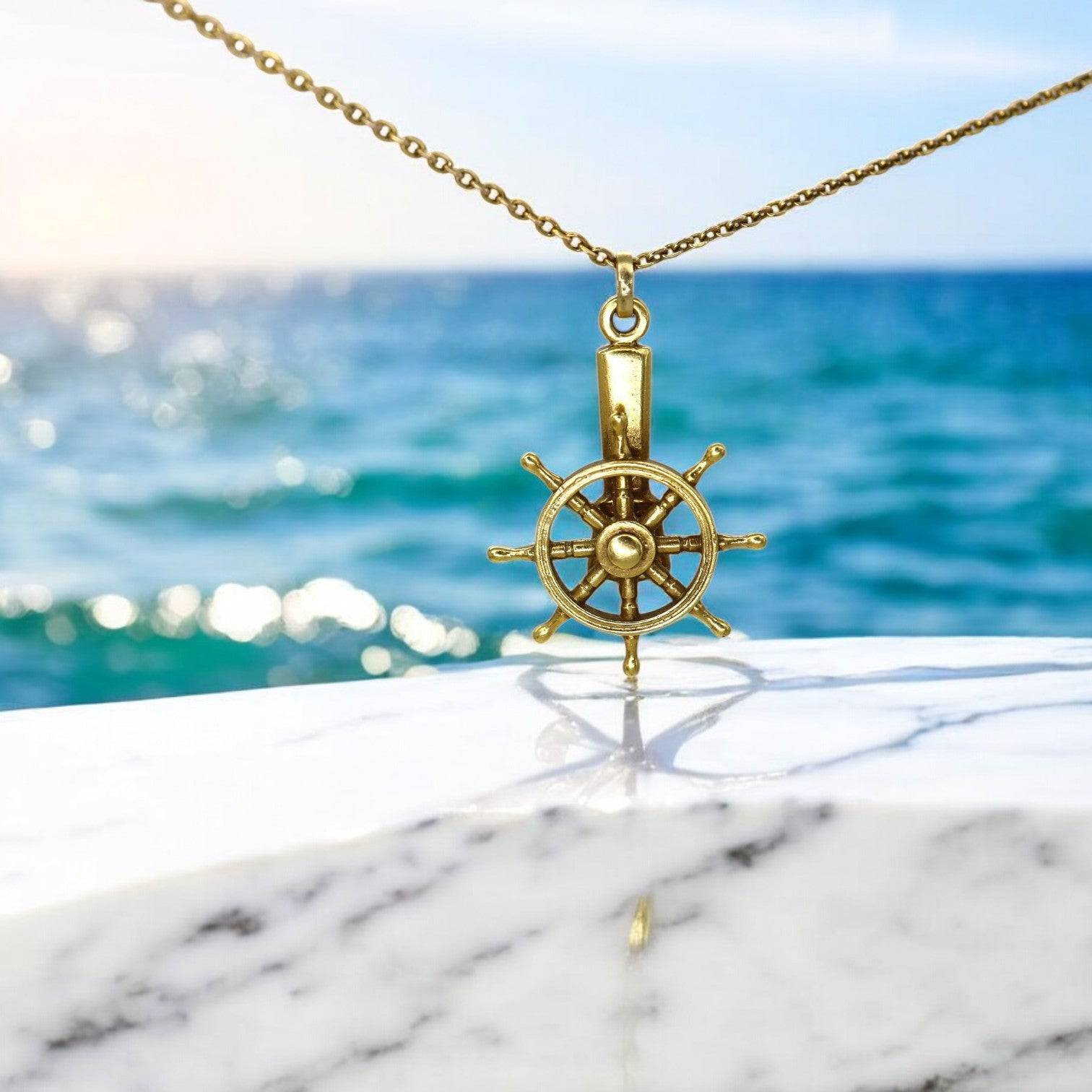 Wheel at the Helm Pendant 14.1 Grams - Petra Star