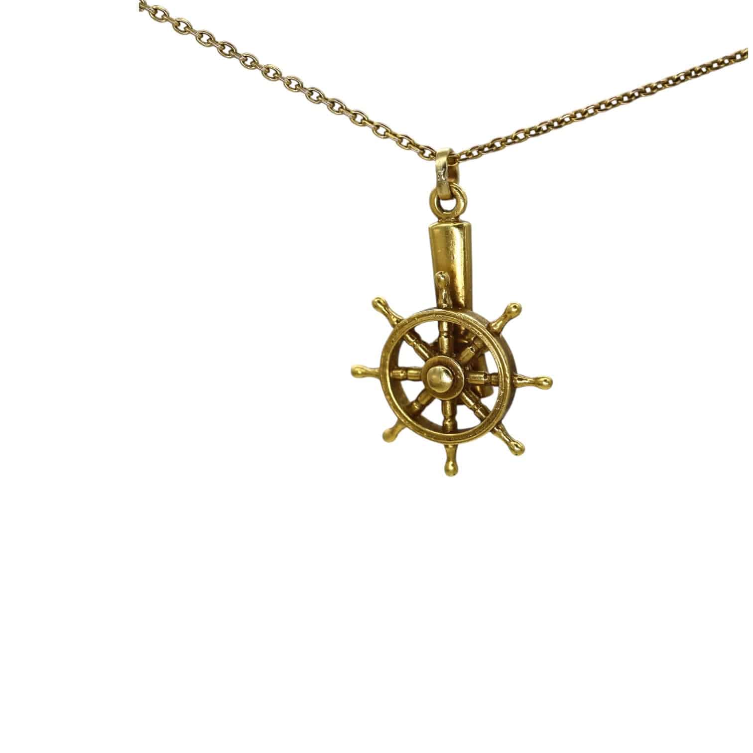 Wheel at the Helm Pendant 14.1 Grams - Petra Star